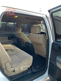 Toyota Sequoia